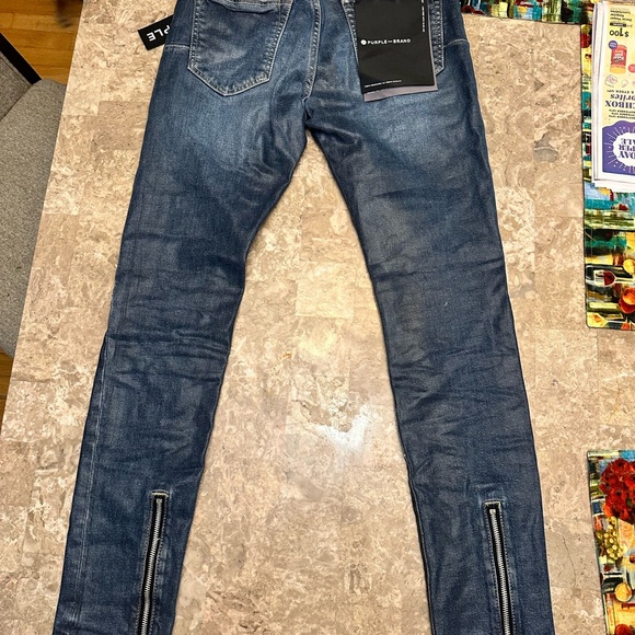 Limited edition (rare find) purple low rise skinny jeans - Picture 7 of 8